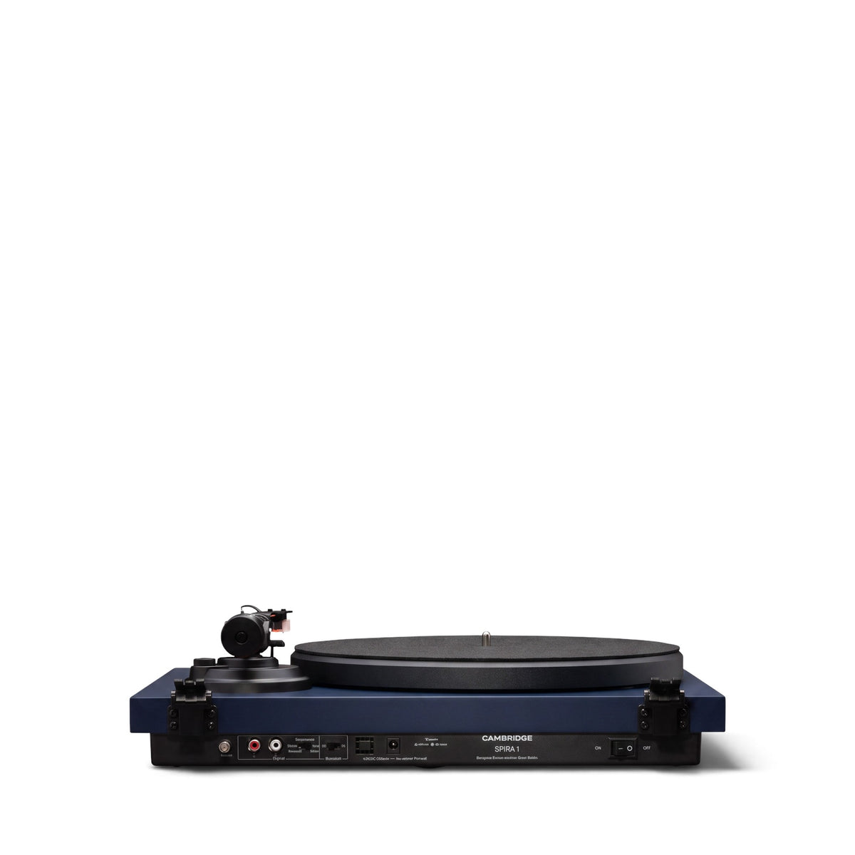 Rückseite des Cambridge Audio Spira in Blau mit Anschlüssen, ohne Staubschutzhaube.