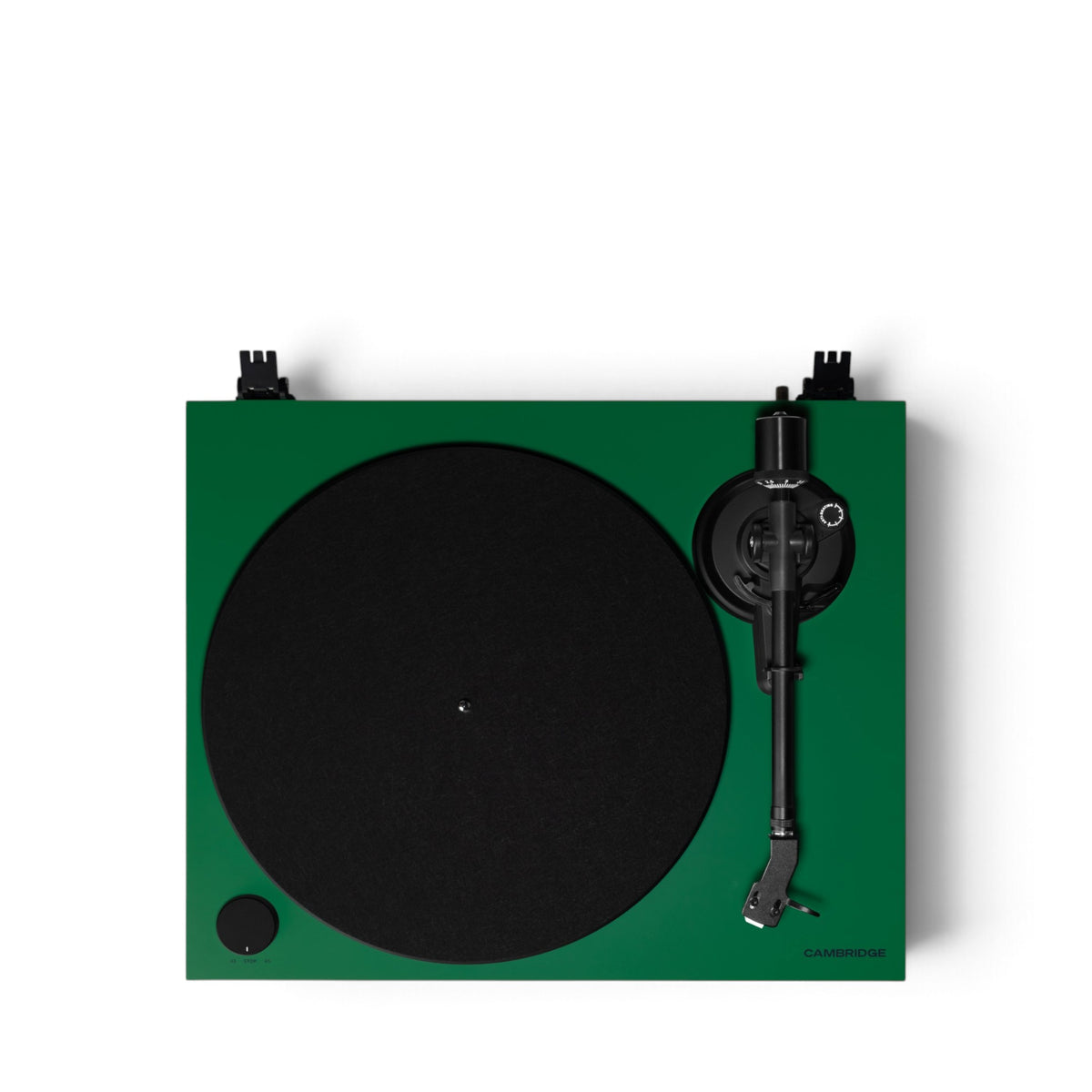 Cambridge Audio Spira in Grün von oben mit Plattenteller und Tonarm.