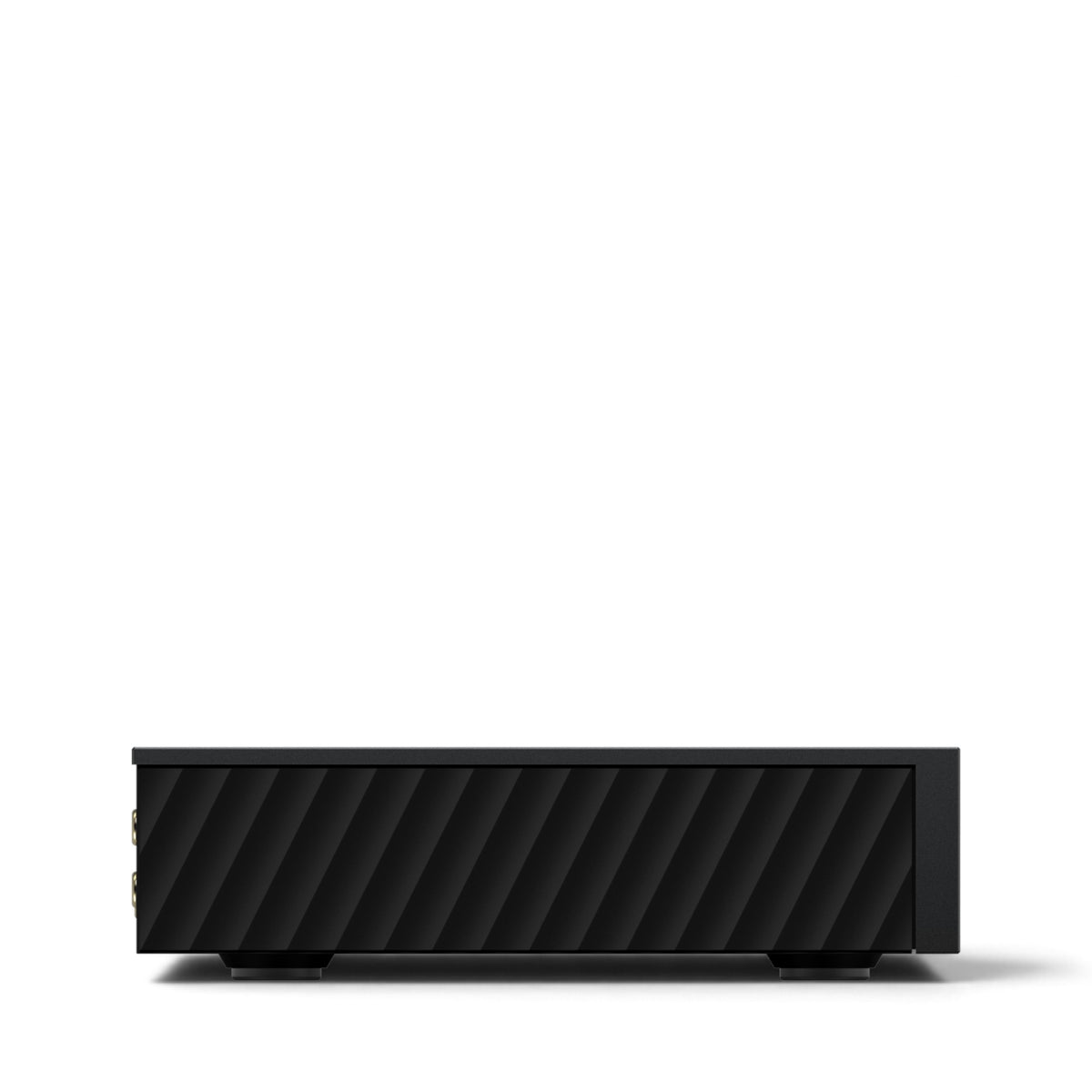 Linke Seitenansicht des Matrix Audio mini-i Pro 4 in Schwarz mit diagonal strukturiertem Seitenteil.