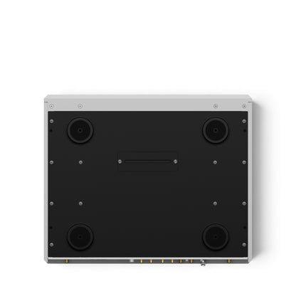 Unterseite des Matrix Audio MS-1 Pre mit schwarzer Bodenplatte und vier Gerätefüßen.