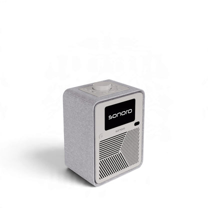 sonoro ATRON All-In-One-Gerät in hellgrau/silber Seitenansicht oben links