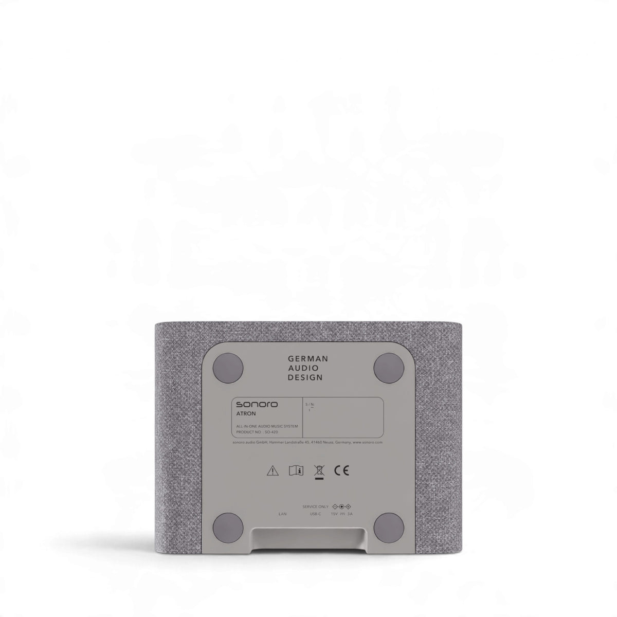sonoro ATRON All-In-One-Gerät in hellgrau/silber unten Ansicht